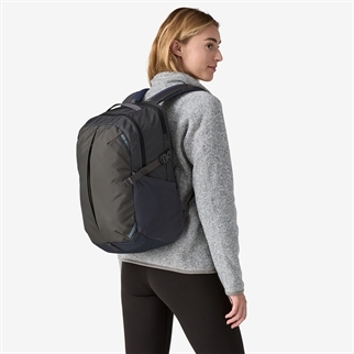 Patagonia Refugio Day Pack 26L